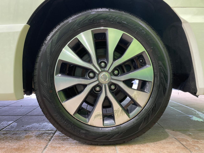 2018 Nissan Serena DAA-GFC27 (UW-69f02137968c6)[15]