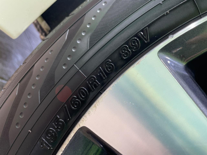 2018 Nissan Serena DAA-GFC27 (UW-69f02137968c6)[16]