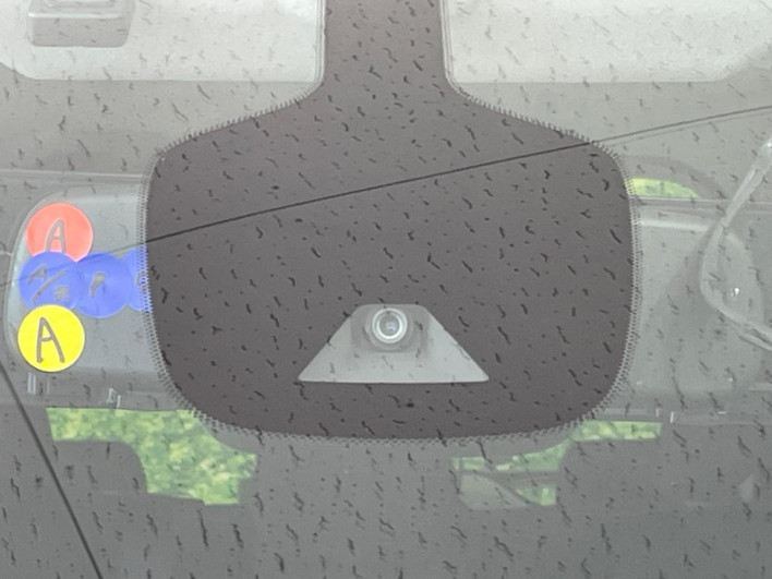 2018 Nissan Serena DAA-GFC27 (UW-69f02137968c6)[12]