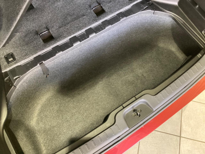 2018 Nissan Serena DAA-GFC27 (UW-69f0213804fa1)[14]