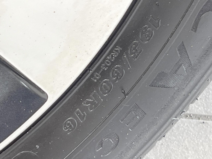 2019 Nissan Serena DAA-GFC27 (UW-69f021381812a)[21]