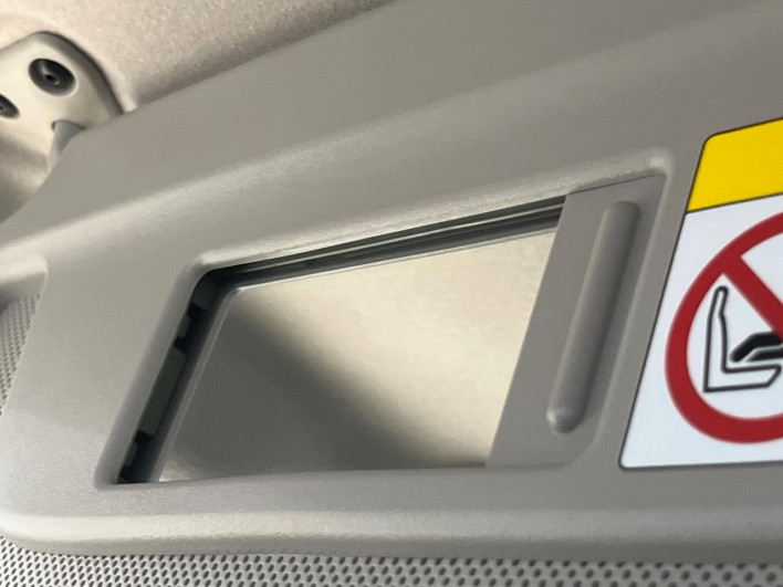 2021 Nissan Serena 5AA-GFC27 (UW-69f02139c846a)[14]