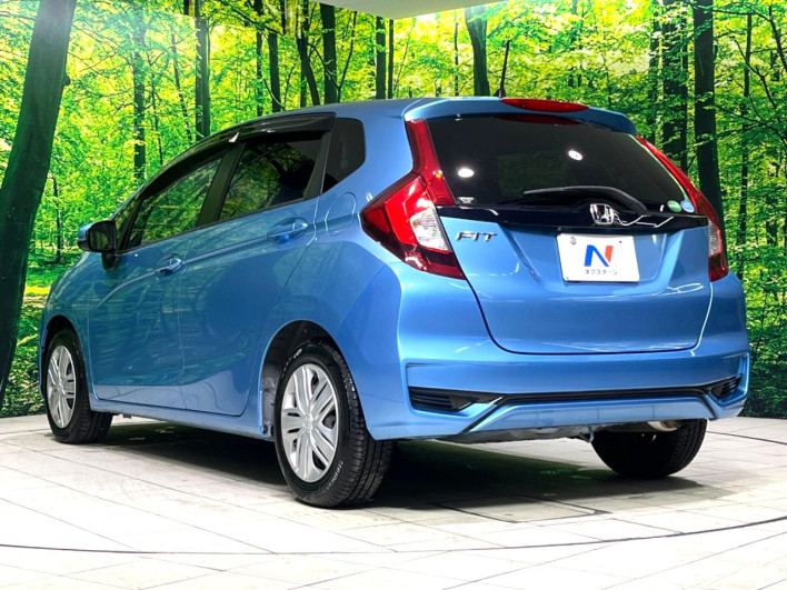 2017 Honda Fit DBA-GK3 (UW-69f0213b87464)[7]