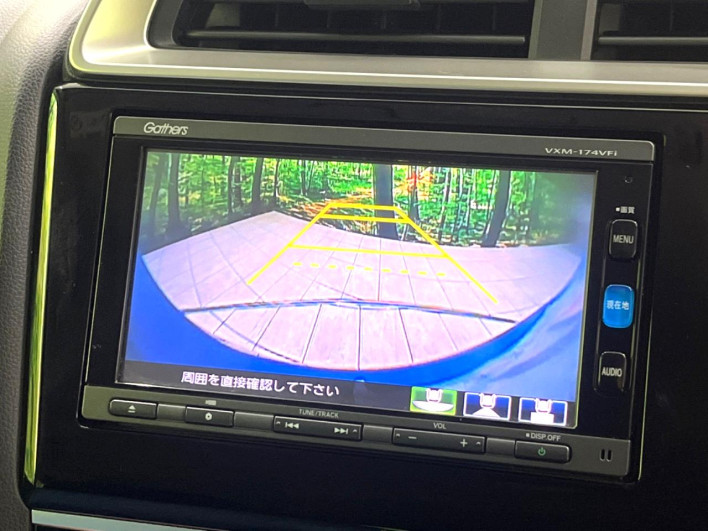 2017 Honda Fit DBA-GK3 (UW-69f0213b87464)[27]