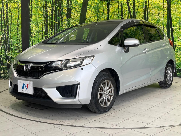 2016 Honda Fit DBA-GK3 (UW-69f0213c48770)[13]
