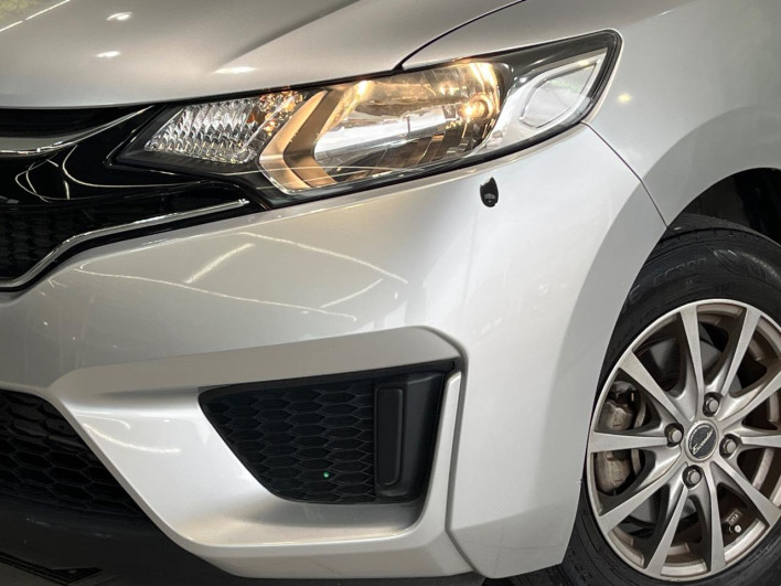 2016 Honda Fit DBA-GK3 (UW-69f0213c48770)[10]