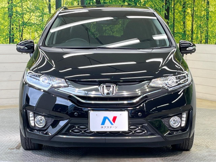 2014 Honda Fit Hybrid DAA-GP5 (UW-69f0213cd43f6)[25]