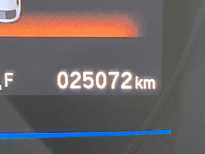 2014 Honda Fit Hybrid DAA-GP5 (UW-69f0213cd43f6)[2]