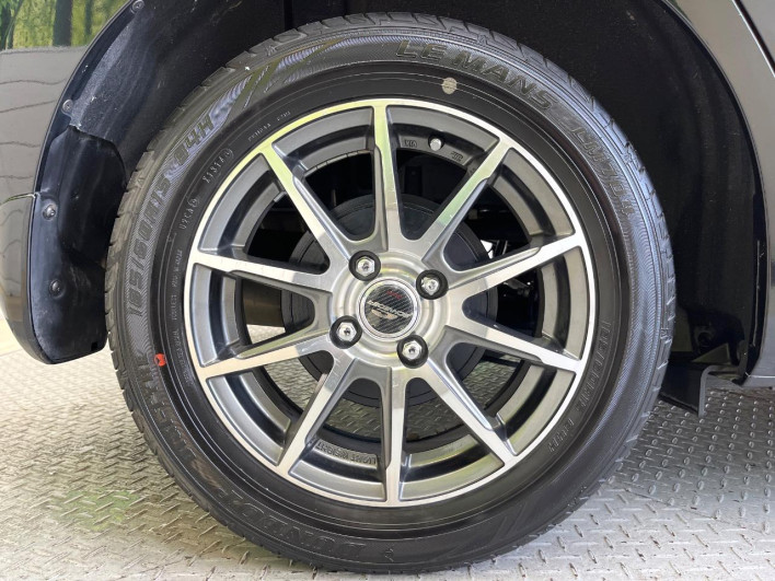 2014 Honda Fit Hybrid DAA-GP5 (UW-69f0213cd43f6)[19]