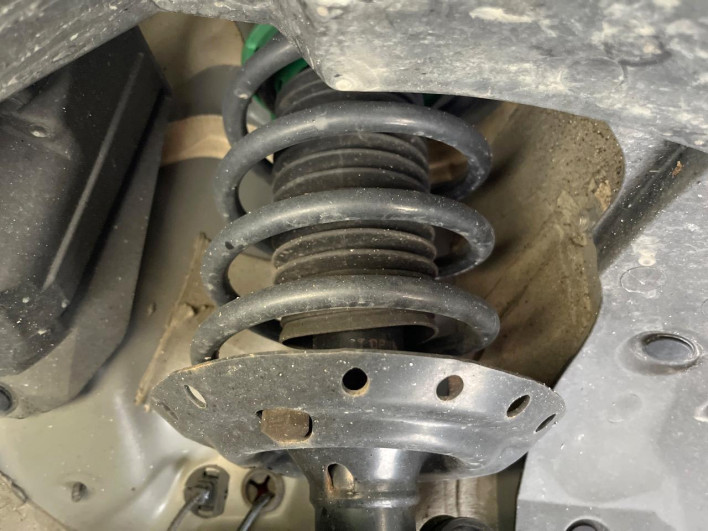 2014 Honda Fit Hybrid DAA-GP5 (UW-69f0213cd43f6)[12]