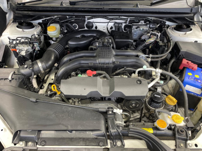 2016 Subaru XV DBA-GP7 (UW-69f0213f1e4e7)[12]