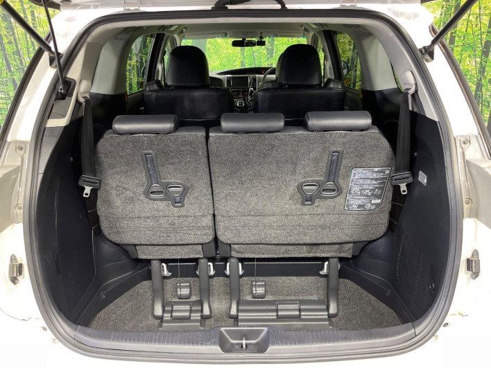 2013 Toyota Estima DBA-GSR55W (UW-69f021400ba64)[7]