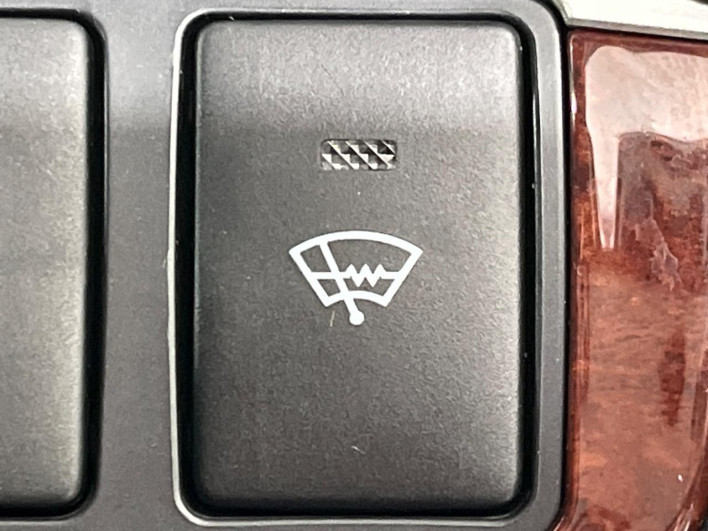 2013 Toyota Estima DBA-GSR55W (UW-69f021400ba64)[17]