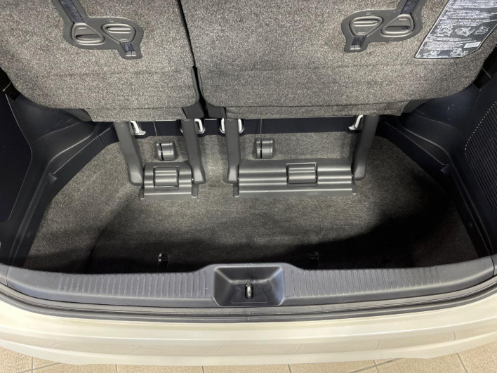 2013 Toyota Estima DBA-GSR55W (UW-69f021400ba64)[8]