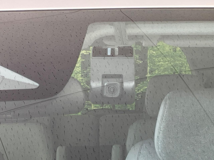 2024 Honda Freed 6AA-GT5 (UW-69f021414c4e6)[13]