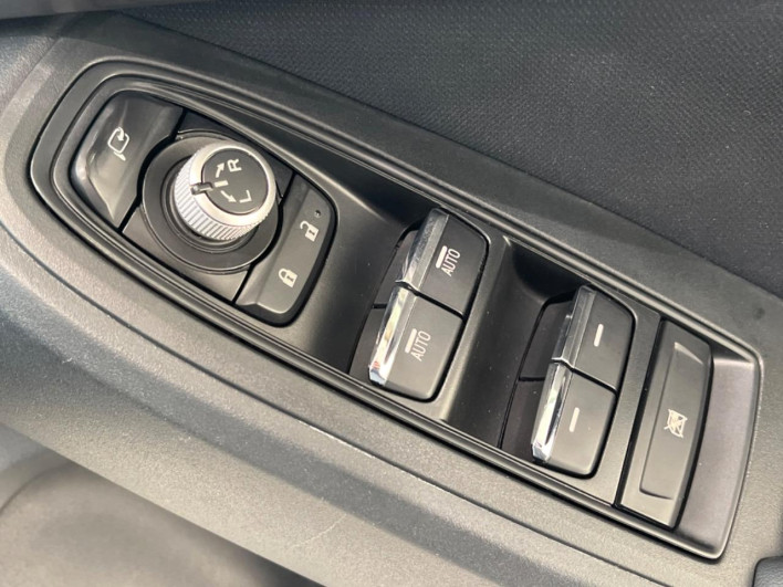 2017 Subaru Impreza Sport DBA-GT7 (UW-69f02142bc204)[29]