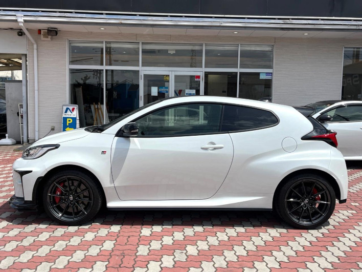 2023 Toyota GR YARIS 4BA-GXPA16 (UW-69f021461e4d6)[9]