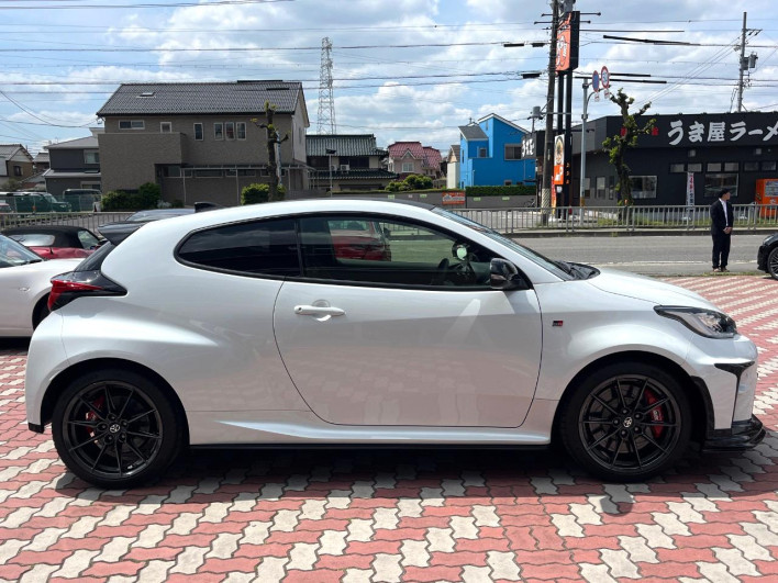 2023 Toyota GR YARIS 4BA-GXPA16 (UW-69f021461e4d6)[5]