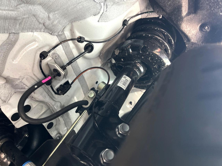 2025 Toyota GR YARIS 4BA-GXPA16 (UW-69f0214663232)[14]