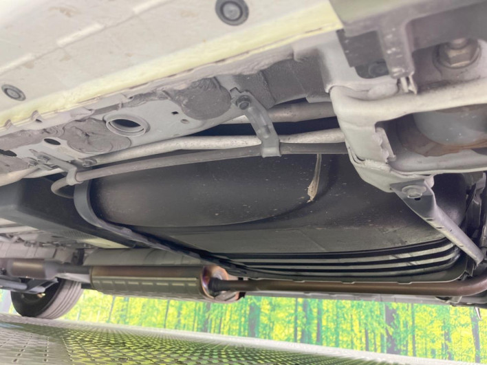 2019 Nissan Serena DAA-HC27 (UW-69f0214ad8bc1)[29]