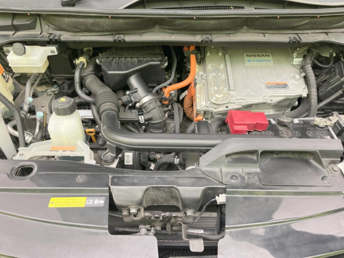 2019 Nissan Serena DAA-HC27 (UW-69f0214ad8bc1)[4]