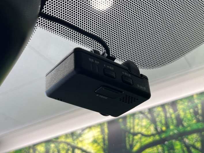 2021 Nissan Serena 6AA-HC27 (UW-69f0214b3b0aa)[23]