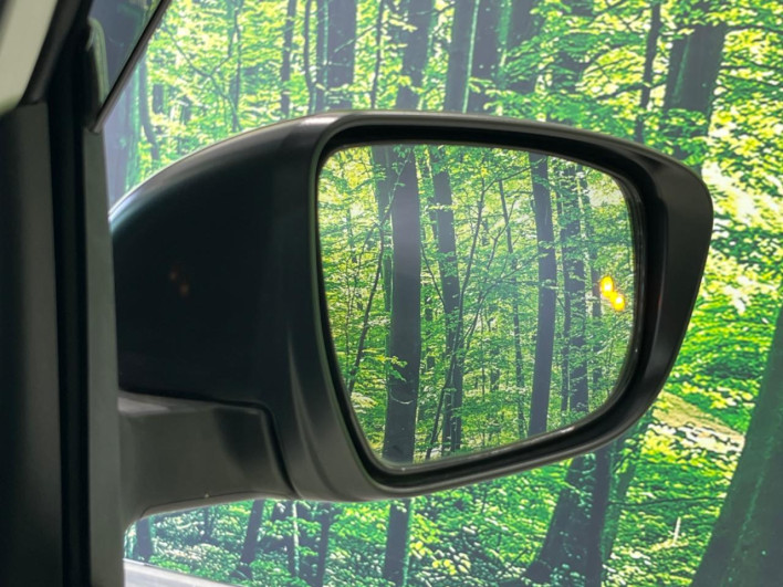 2021 Nissan Serena 6AA-HC27 (UW-69f0214b3b0aa)[24]