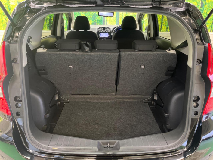 2017 Nissan Note DAA-HE12 (UW-69f0214c9e884)[9]