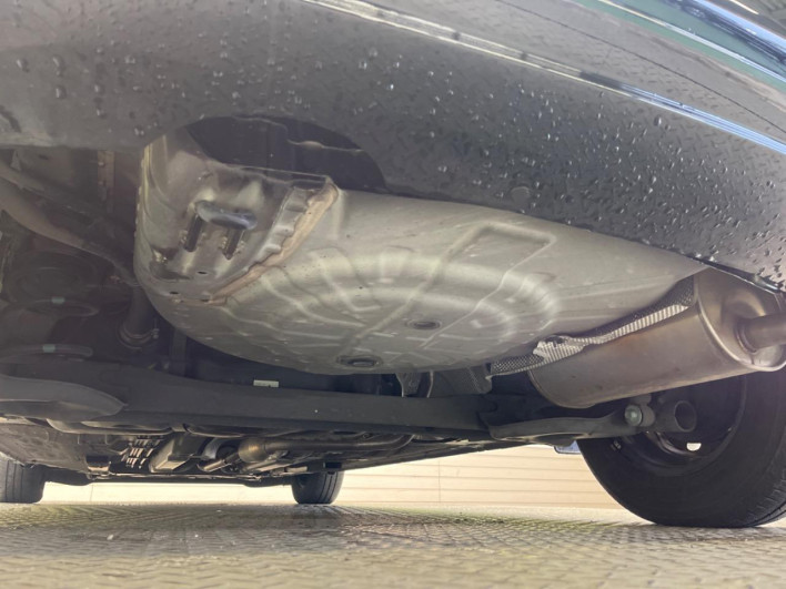 2017 Nissan Note DAA-HE12 (UW-69f0214c9e884)[8]