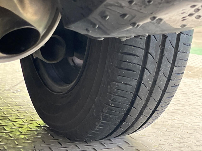 2017 Nissan Note DAA-HE12 (UW-69f0214c9e884)[5]