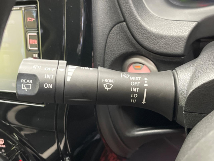 2017 Nissan Note DAA-HE12 (UW-69f0214c9e884)[28]