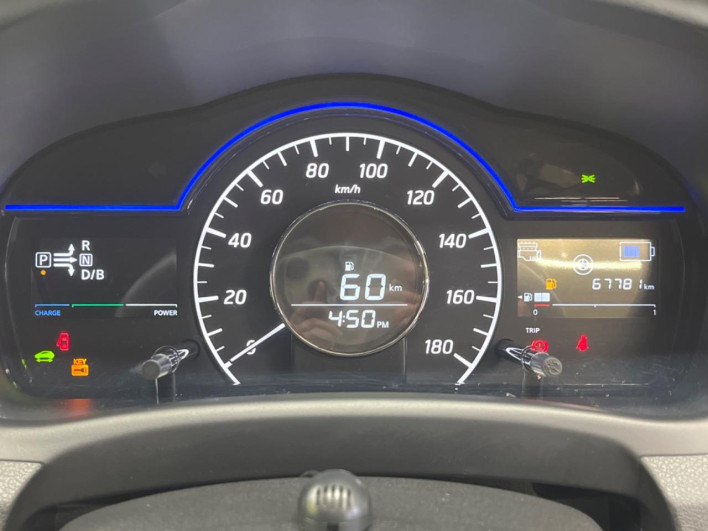 2017 Nissan Note DAA-HE12 (UW-69f0214c9e884)[29]