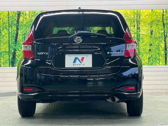 2017 Nissan Note DAA-HE12 (UW-69f0214c9e884)[4]