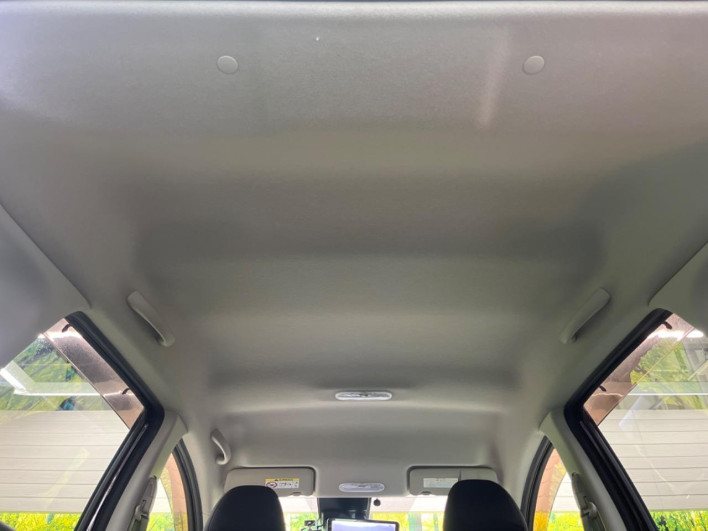 2019 Nissan Note DAA-HE12 (UW-69f0214d615f8)[15]