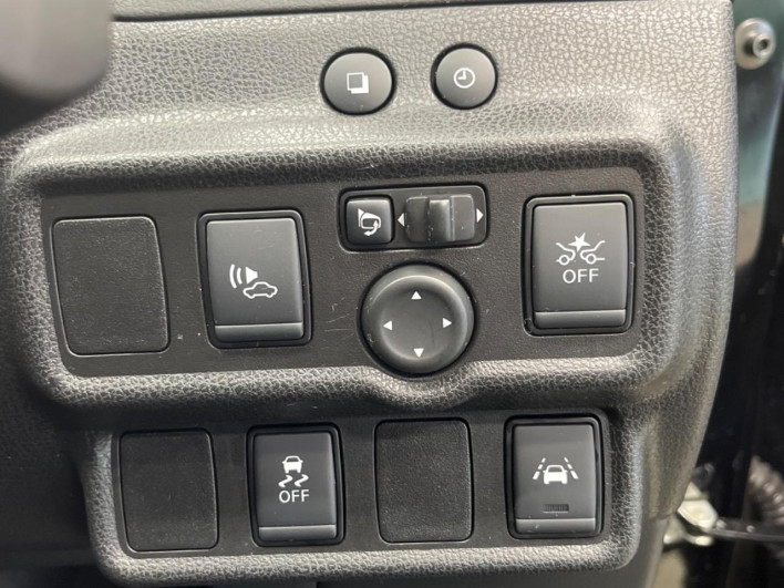 2019 Nissan Note DAA-HE12 (UW-69f0214d615f8)[26]