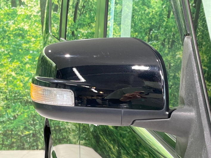 2013 Nissan Serena DAA-HFC26 (UW-69f02151ad5e1)[9]