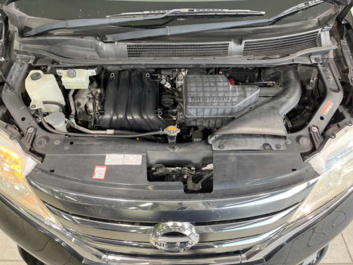 2013 Nissan Serena DAA-HFC26 (UW-69f02151ad5e1)[10]