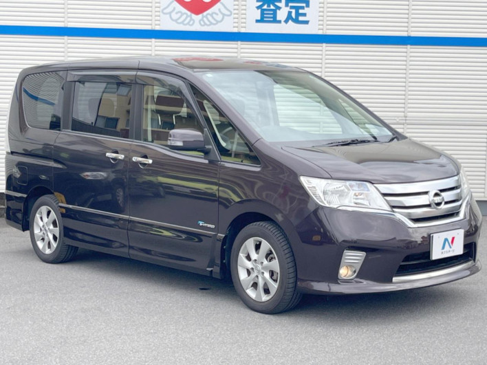 2013 Nissan Serena DAA-HFC26 (UW-69f021528045f)[15]