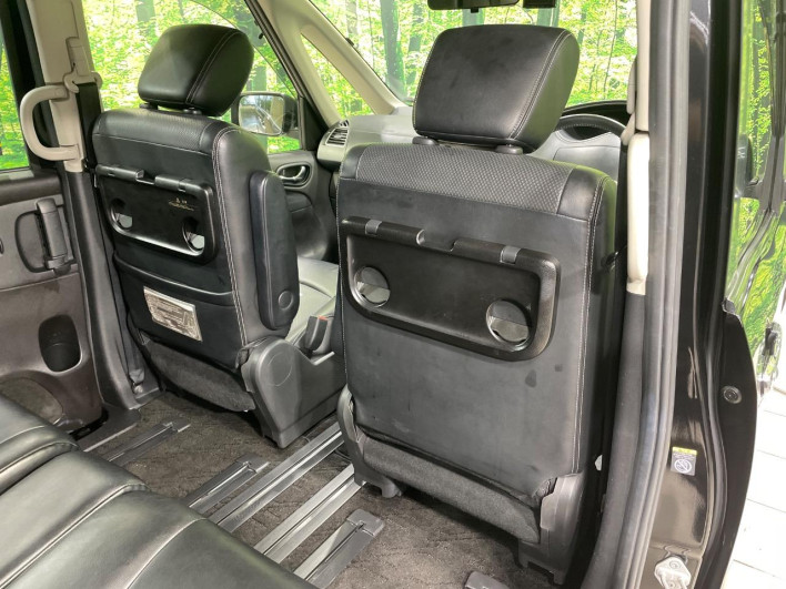 2014 Nissan Serena DAA-HFC26 (UW-69f021528b764)[26]