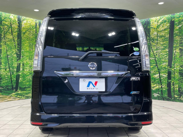 2014 Nissan Serena DAA-HFC26 (UW-69f021528b764)[14]