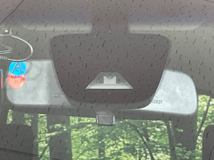 2014 Nissan Serena DAA-HFC26 (UW-69f021528b764)[9]