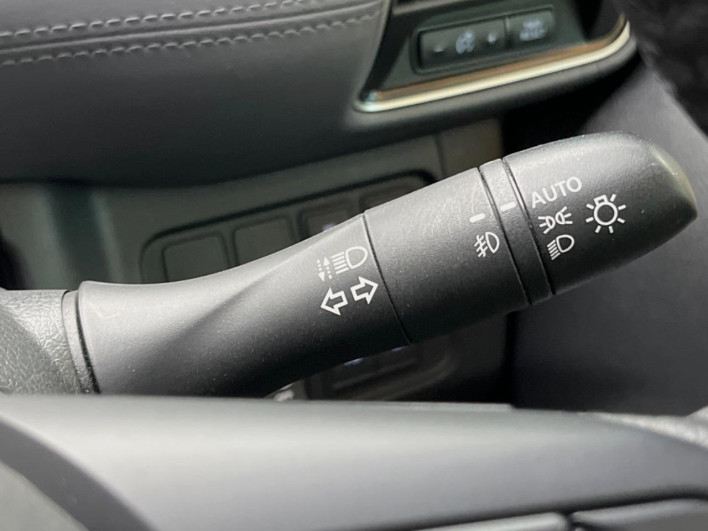 2021 Nissan Serena 6AA-HFC27 (UW-69f0215328122)[12]