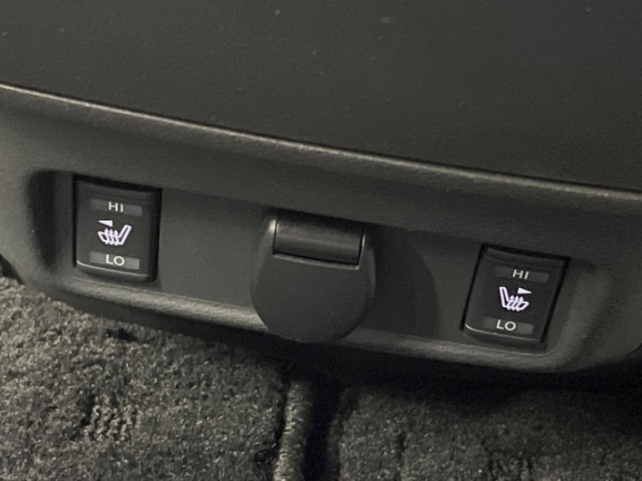 2021 Nissan Serena 6AA-HFC27 (UW-69f0215328122)[21]