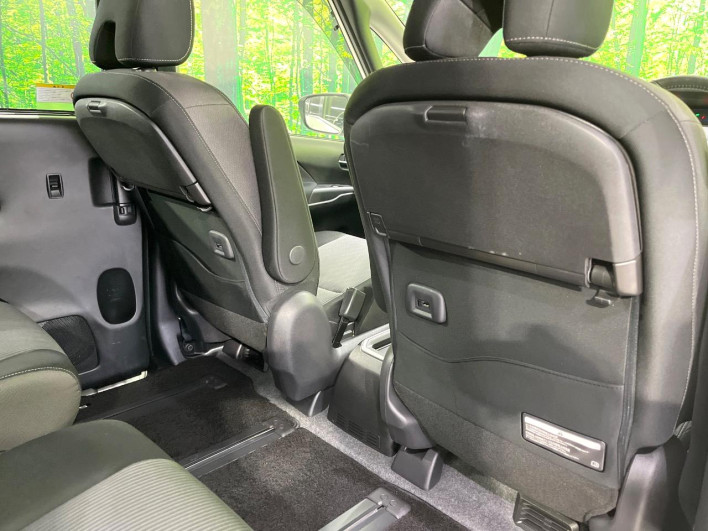 2022 Nissan Serena 6AA-HFC27 (UW-69f02153b60f5)[15]