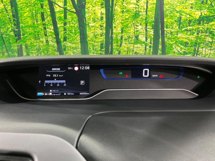 2022 Nissan Serena 6AA-HFC27 (UW-69f021543634e)[16]