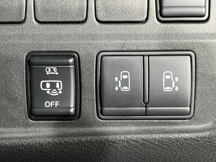 2022 Nissan Serena 6AA-HFC27 (UW-69f021543634e)[6]