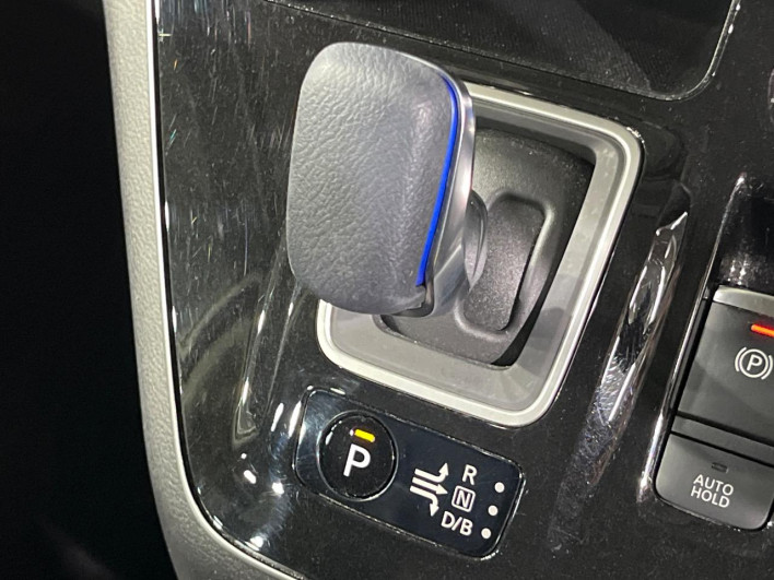 2022 Nissan Serena 6AA-HFC27 (UW-69f021543634e)[21]