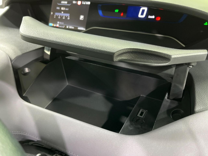 2022 Nissan Serena 6AA-HFC27 (UW-69f021543634e)[14]