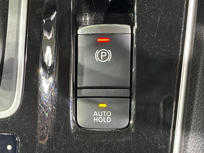 2022 Nissan Serena 6AA-HFC27 (UW-69f021543634e)[20]