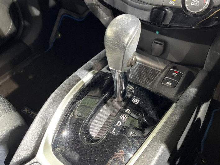 2019 Nissan X-Trail DAA-HNT32 (UW-69f02154bd836)[26]